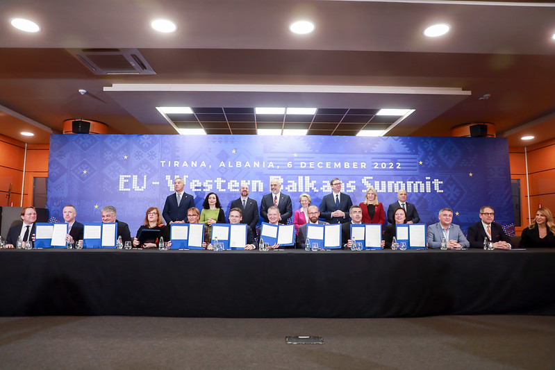 Korrupsioni  krimi  emigrantët 33 detyrat që BE i la Ballkanit dje në samitin e Tiranës