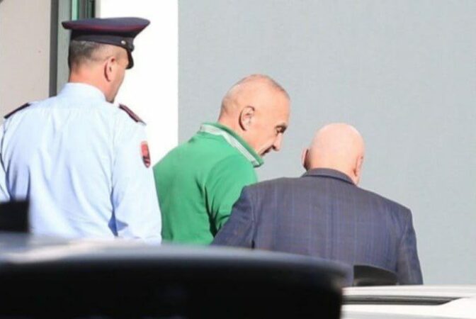Hetimet për Ilir Metën  prokurori i SPAK Sotir Kllapi paraqet 31 faqe material  avokati  Presidenti i PL së nuk ka asnjë pasuri